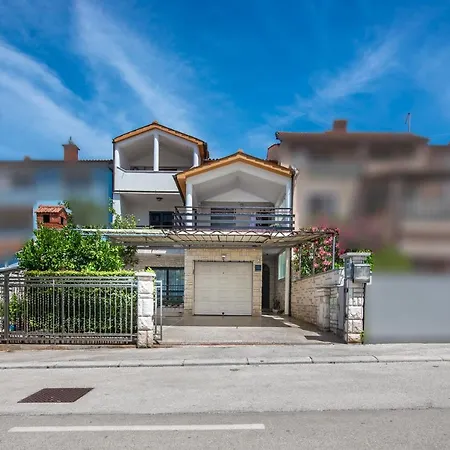 Apartment Blu Apartment